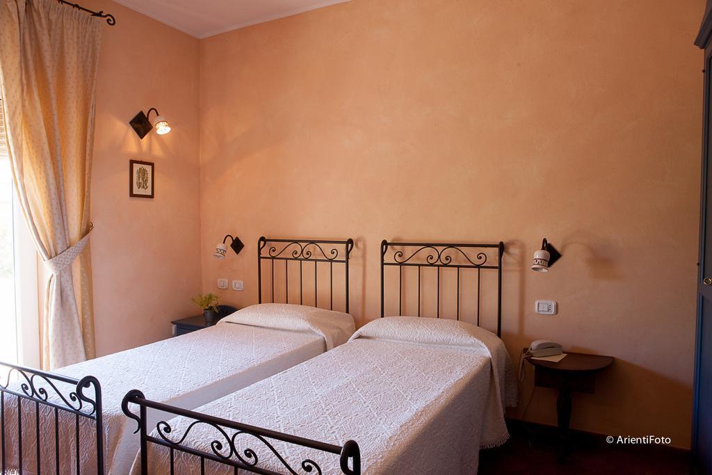Albergo Del Lago Capalbio Phòng bức ảnh
